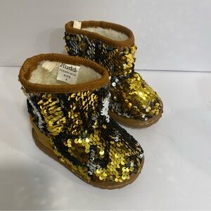 Mudd Cherry Size 5  Silver and Gold Sequined Booties